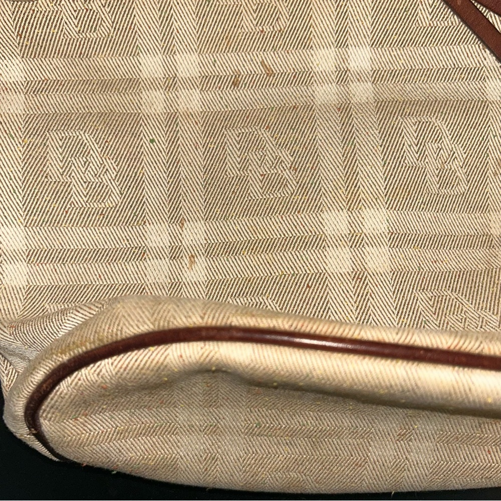 Dooney & Bourke Vintage Canvas Leather Plaid Bucket Shoulder Bag - Picture 5 of 11